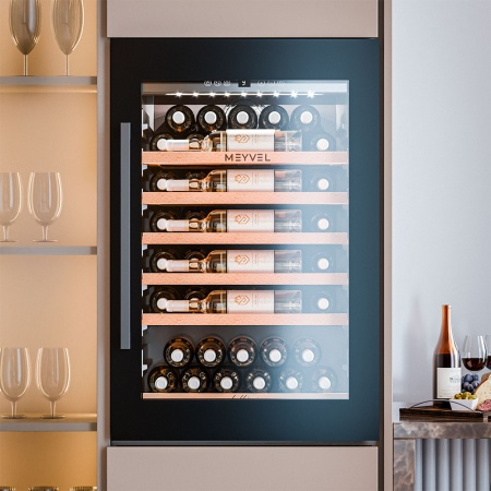 Винный шкаф MV52PRO-KBB1 встраиваемый в колонну